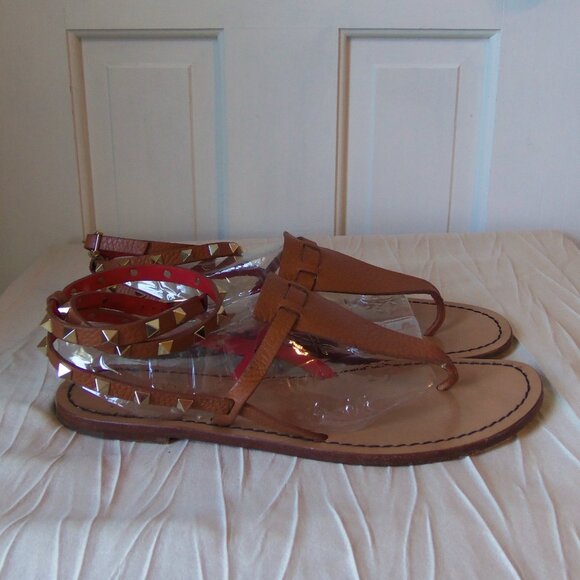 Valentino Garavani Rockstud Thong Wrap Sandals sz 41 - Picture 5 of 16